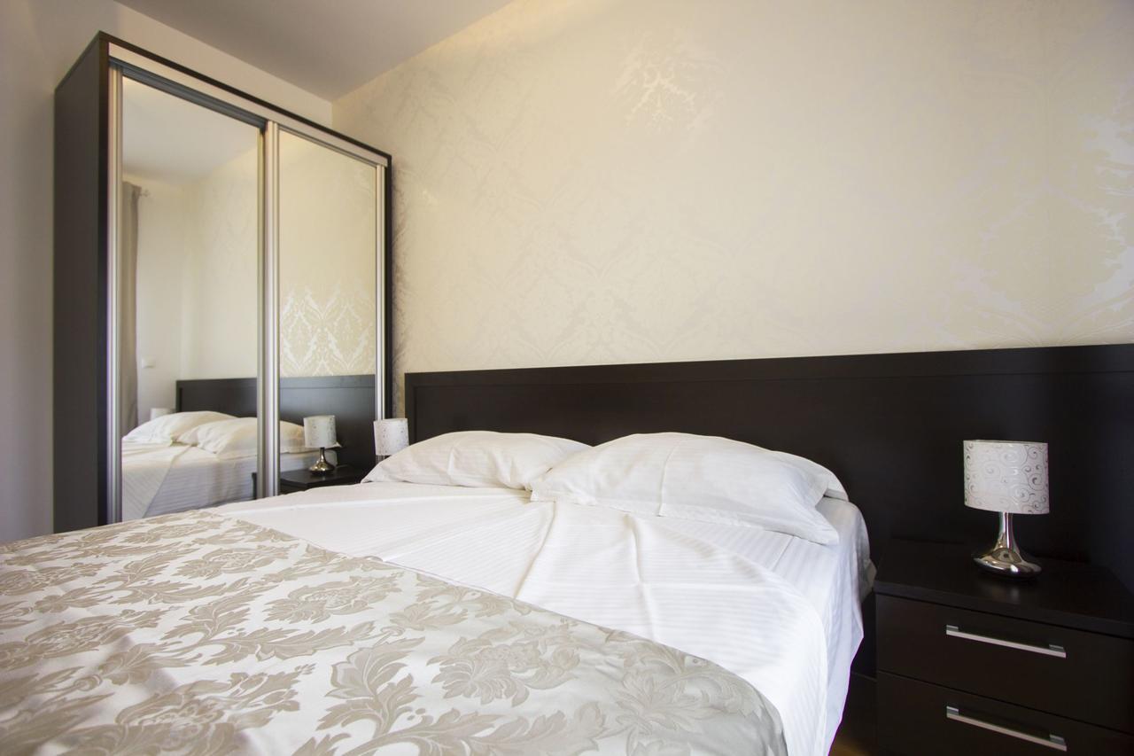 Apartments Paradise Trogir Exterior photo